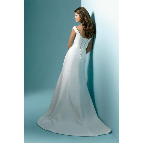 Alfred Angelo 1148 - Picture 2 of 12